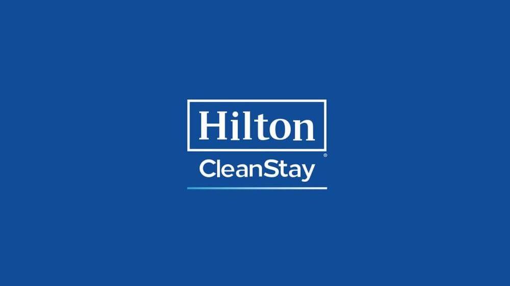 Hampton Inn & Suites Denton Esterno foto