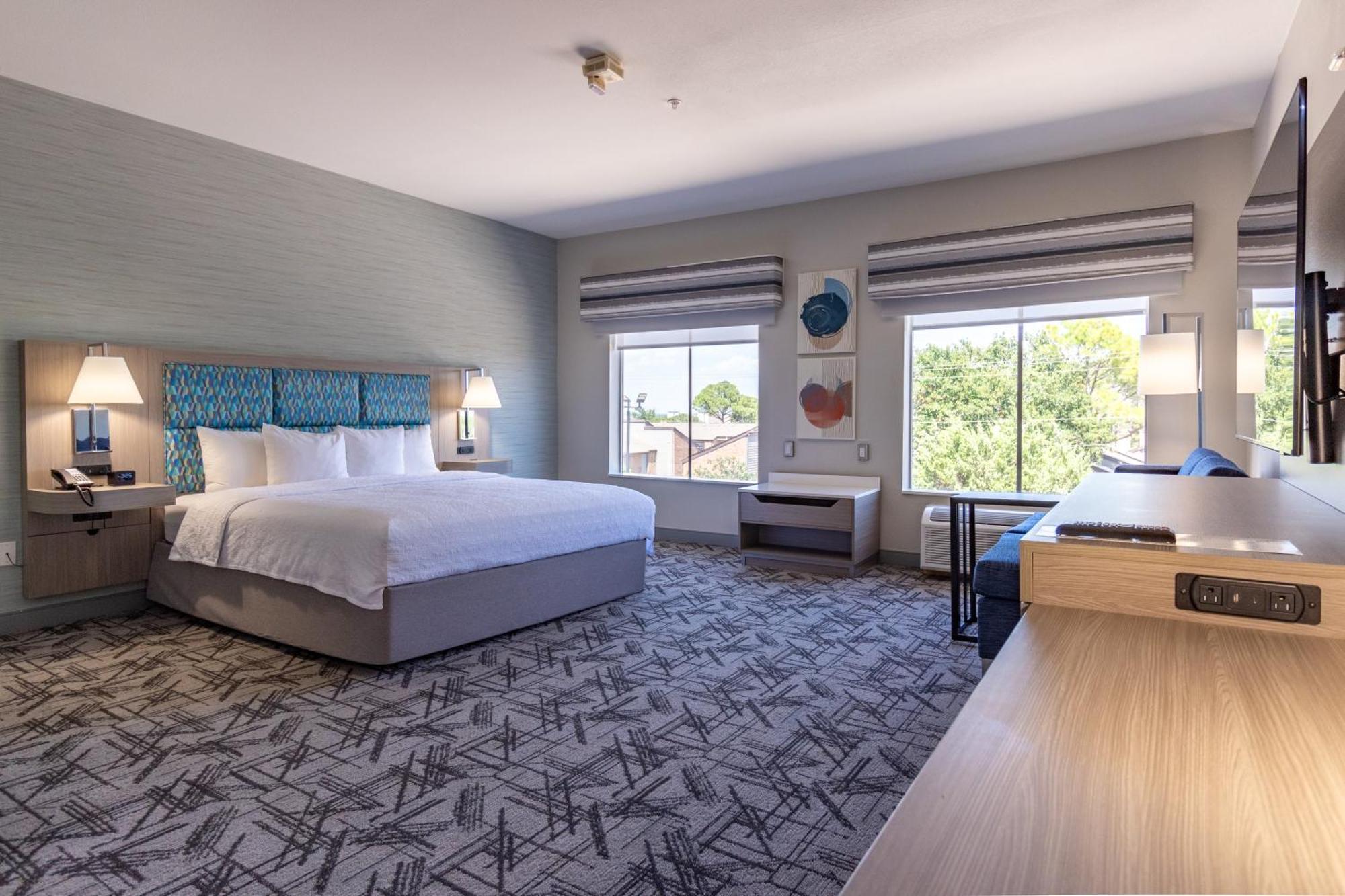 Hampton Inn & Suites Denton Esterno foto