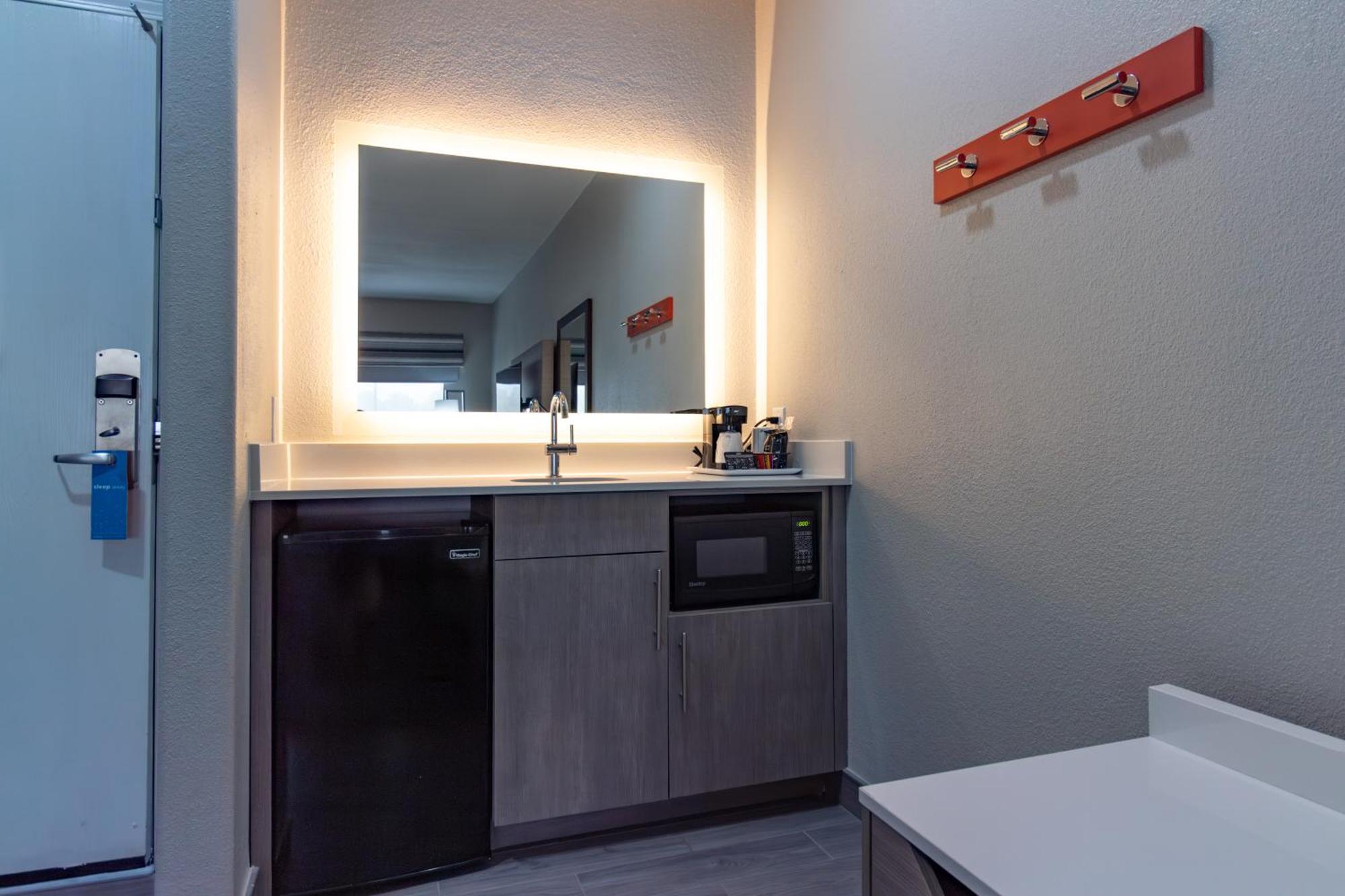 Hampton Inn & Suites Denton Esterno foto