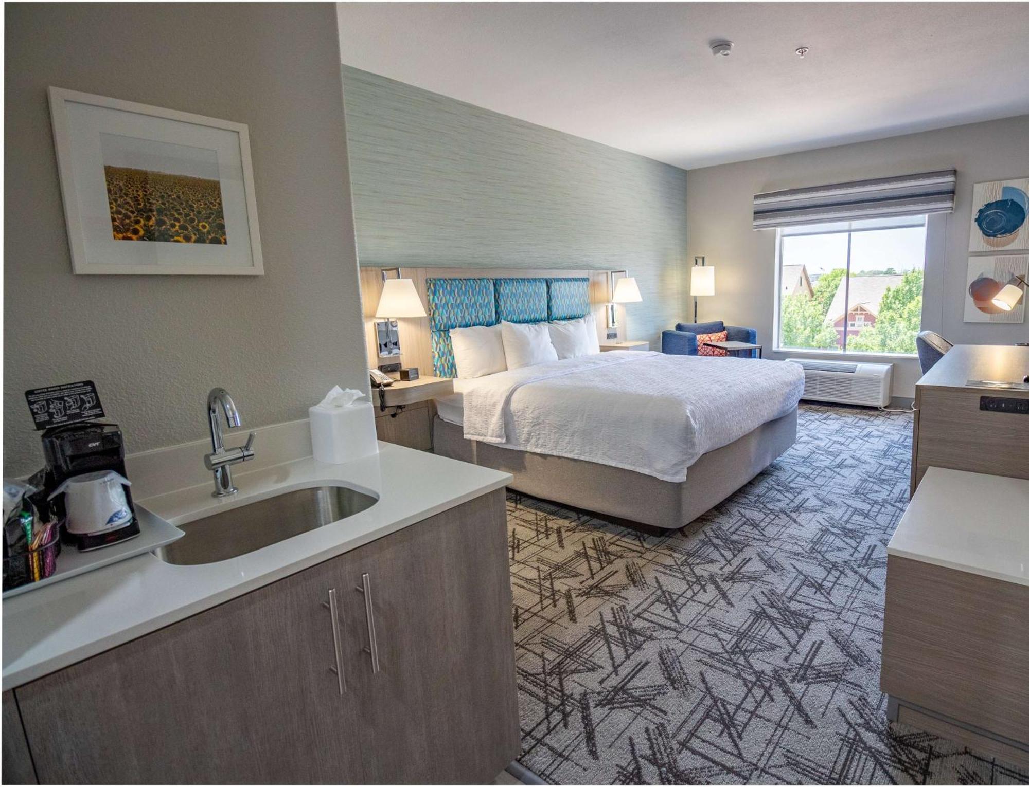 Hampton Inn & Suites Denton Esterno foto