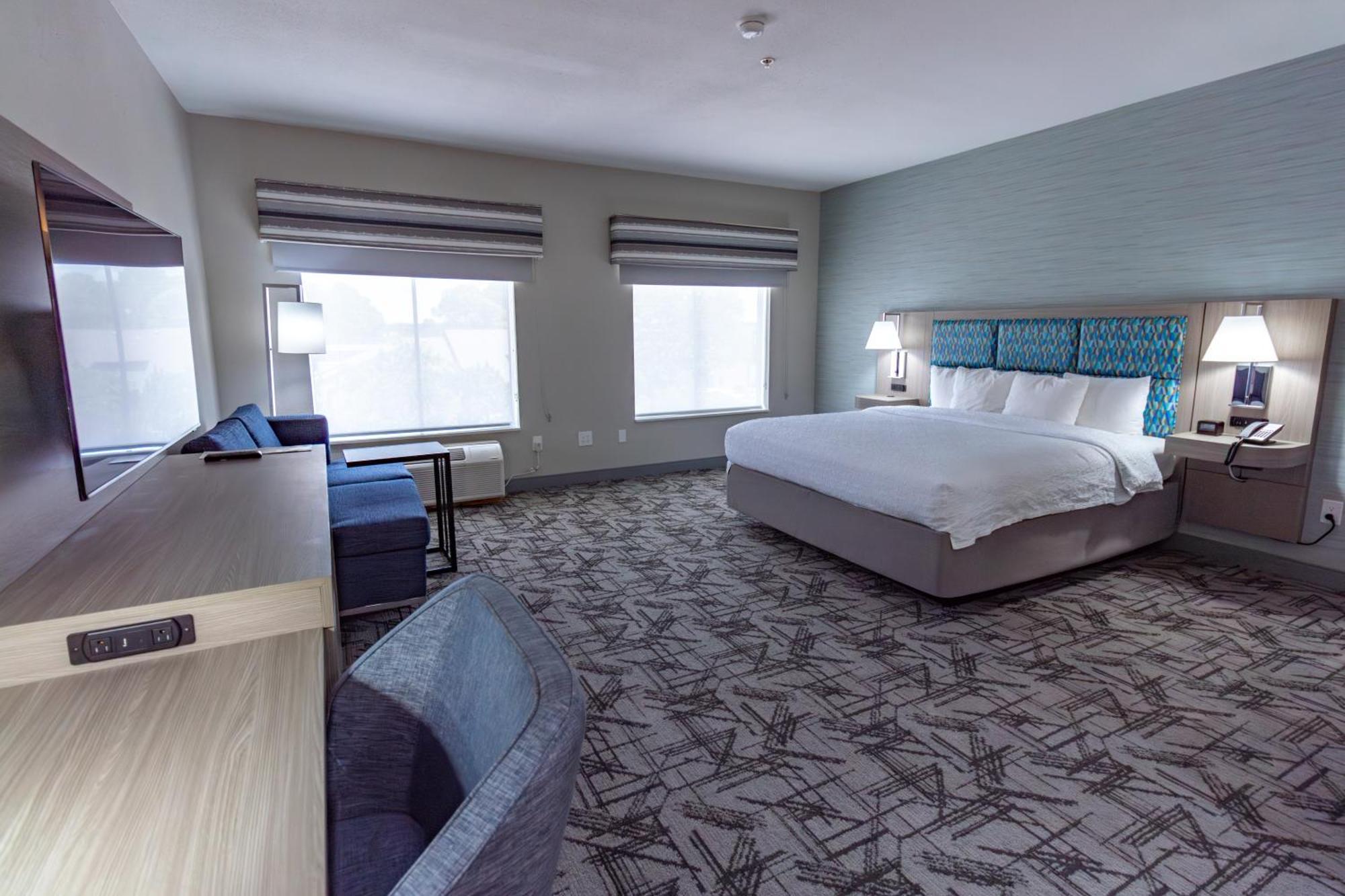 Hampton Inn & Suites Denton Esterno foto