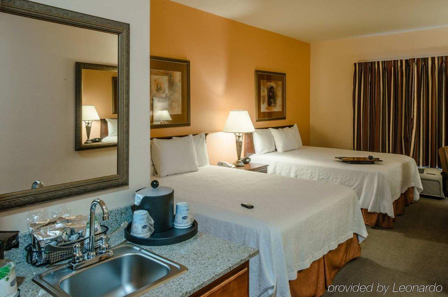 Hampton Inn & Suites Denton Esterno foto